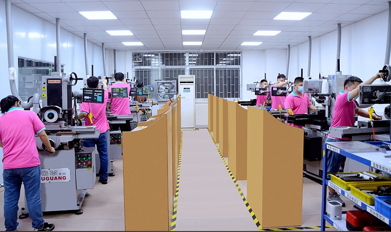 كيف تؤثر جودة السطح على أداء جزء القالب؟